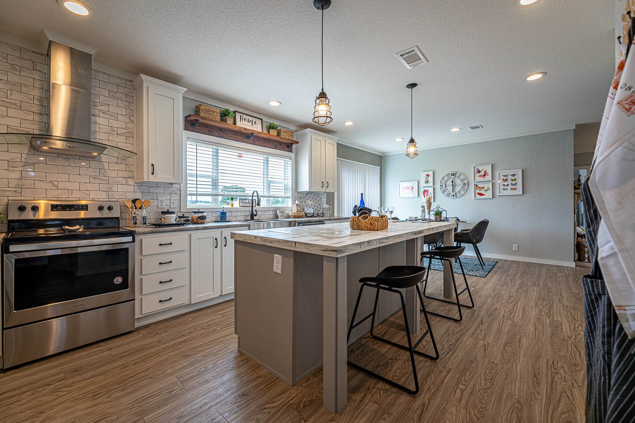 Keystone / Pecan Valley V 330KH30764P Kitchen 115153