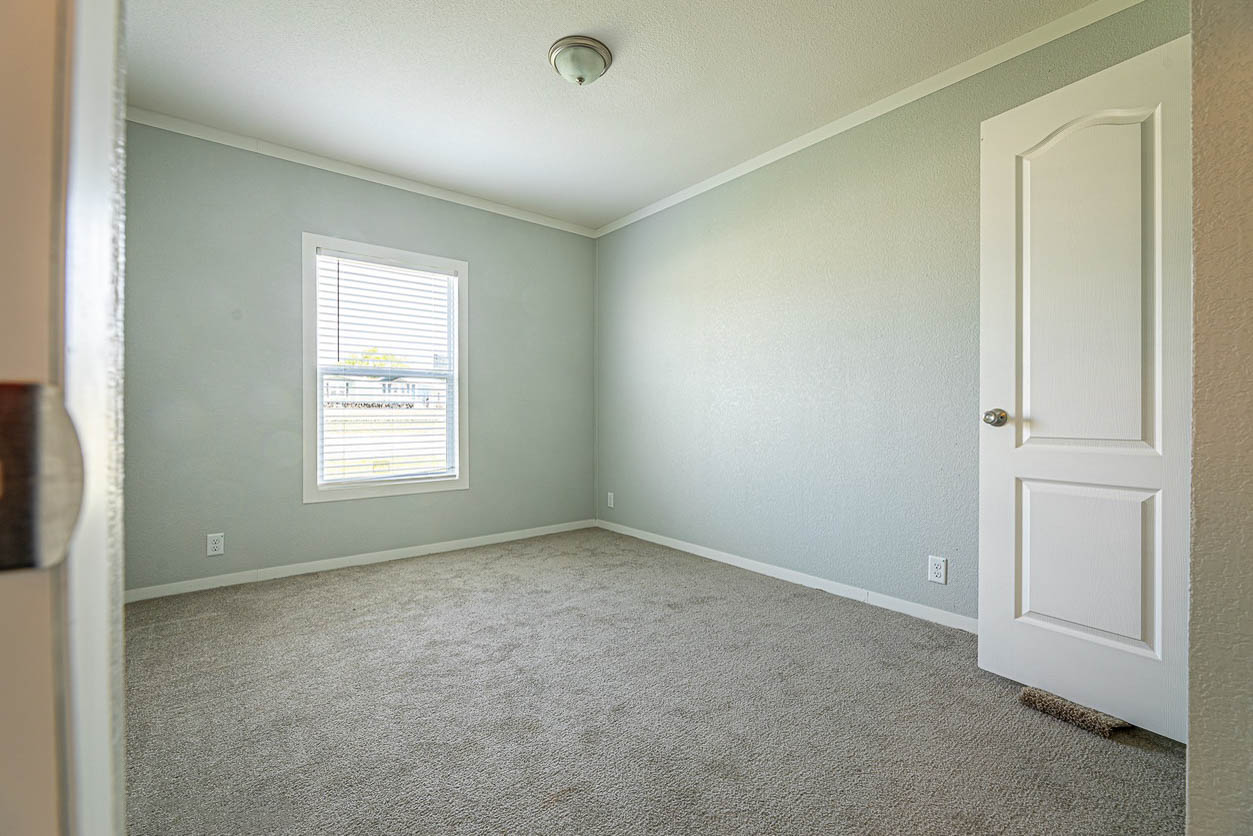 Keystone / Pecan Valley V 330KH30764P Bedroom 115156