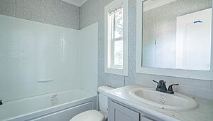 Rise Series / F101 Bathroom 115202
