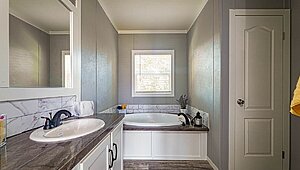 Rise Series / F121 Bathroom 115219