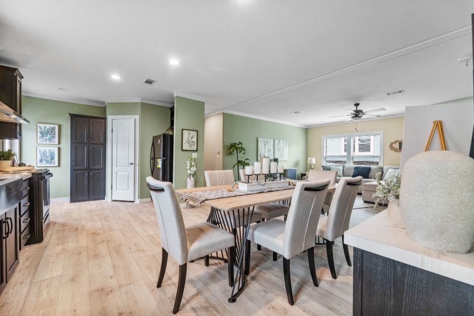 Super Saver / Heartland 330MP28524H Kitchen 115225