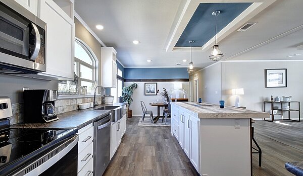 Forest Ridge / Hawthorne II 320FR32604A Kitchen 116143