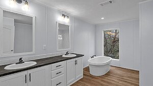 Morrow Series / S21 Bathroom 116697