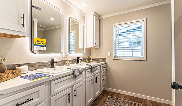 Alpha / Helix 290AP16763N Bathroom 117096