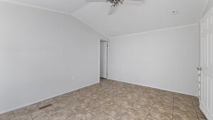 Emerald / Emerald EM16723A Interior 126190
