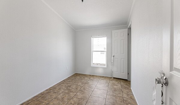 Emerald / Emerald	630EM16723A Interior 126192