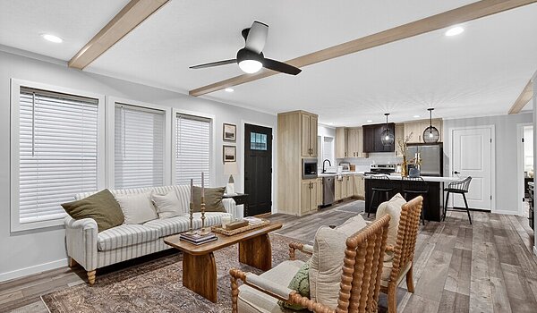 Alpha / Axis 32563N Interior 122964