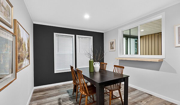 Alpha / Axis 32563N Interior 122969