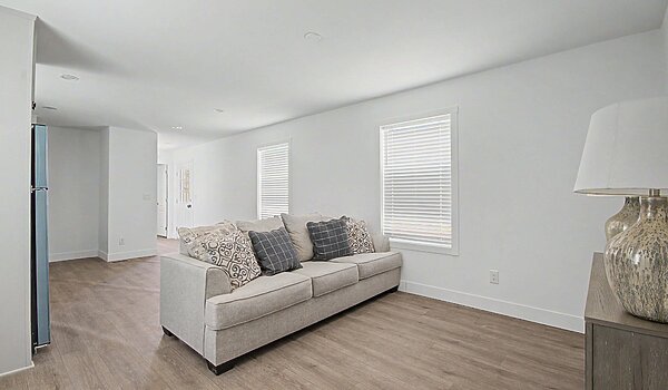 Velocity / VE-14764A Interior 129337
