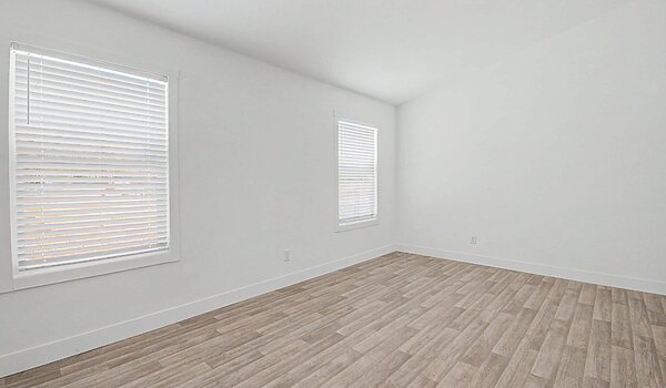 Velocity / VE-24523A Interior 129327