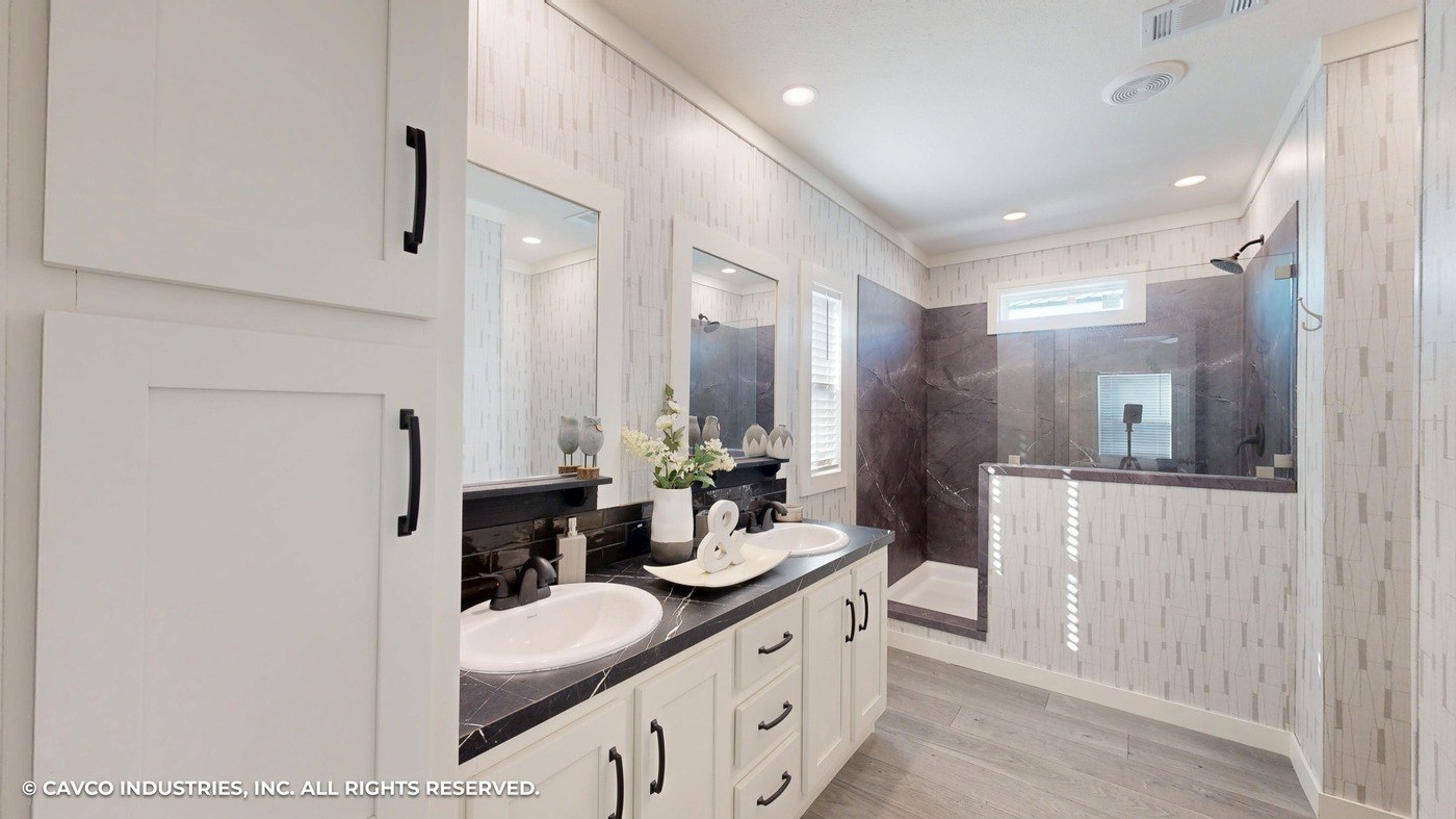 Super Saver / Homeland 30544H Interior 137872