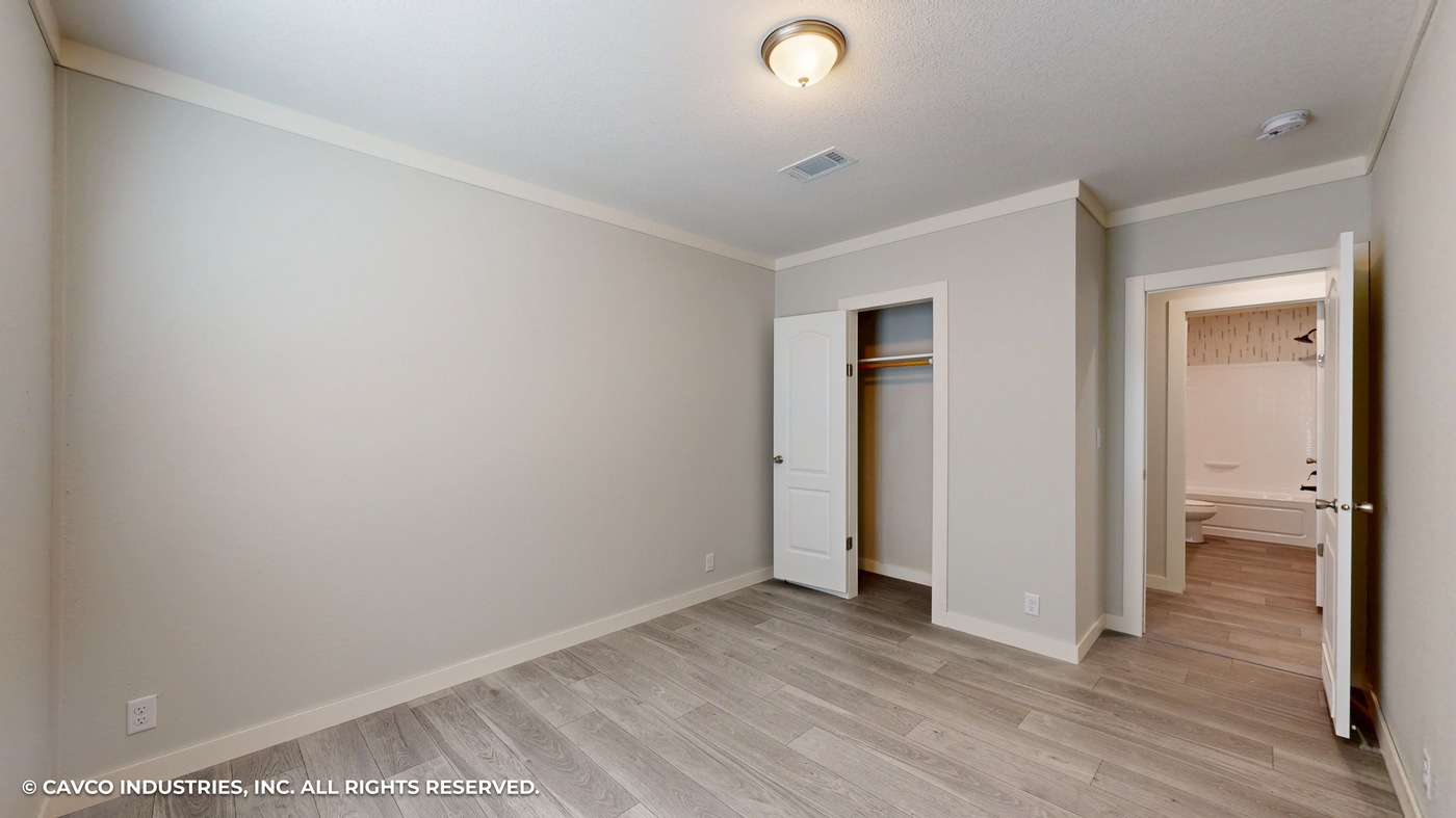 Super Saver / Homeland 30544H Interior 137874