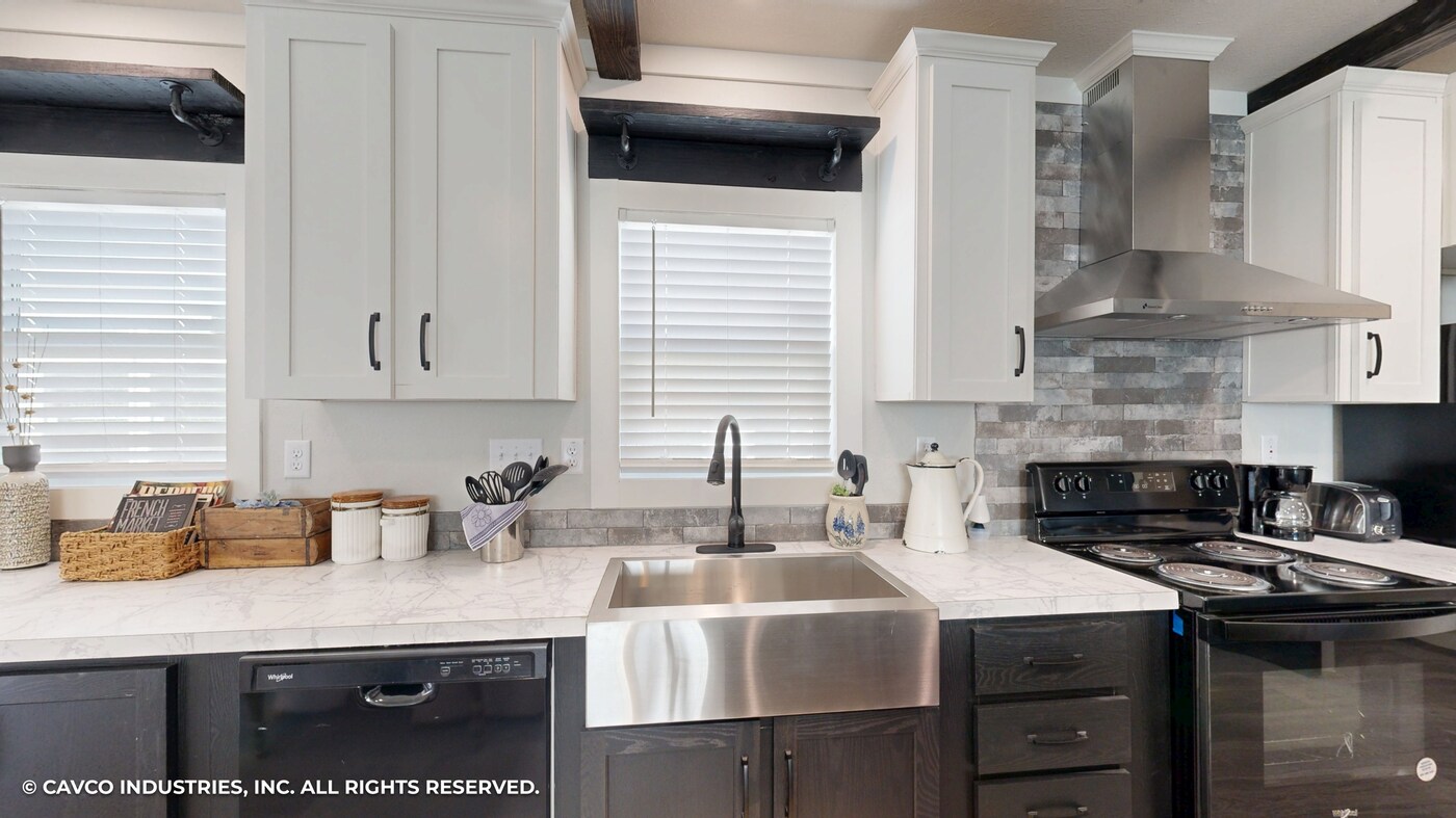 Super Saver / Homeland 30544H Interior 137869