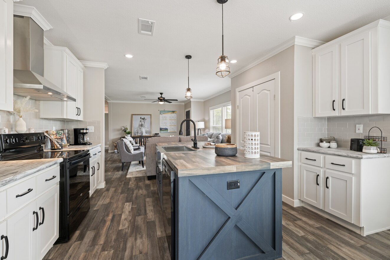 Keystone / Palladium 32664D Interior 137886