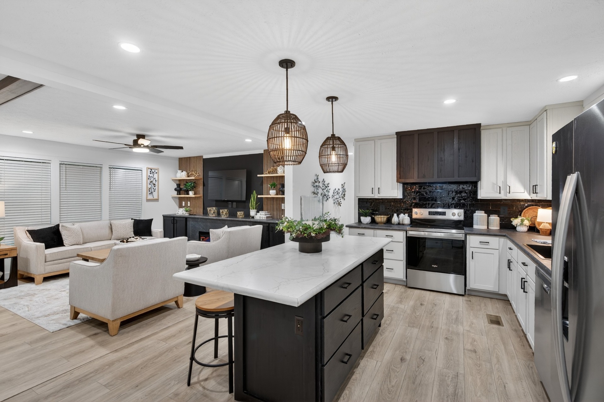 Alpha / Aura 28644N Kitchen 146624