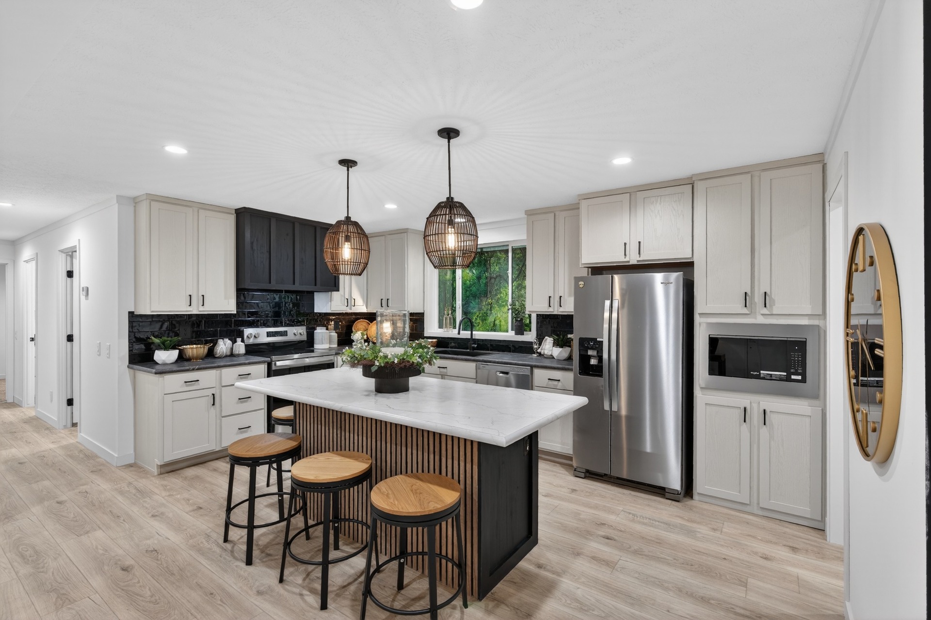 Alpha / Aura 28644N Kitchen 146626