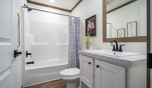 NXT / The Lizzie 73NXT28563BH Interior 119729