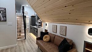 Great Outdoor Cottages / A-Frame 2300-L Interior 121752