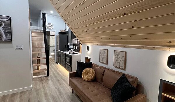 Great Outdoor Cottages / A-Frame 2300-L Interior 121752