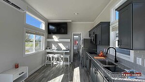 Great Outdoor Cottages / Driftwood 300-K1 Interior 121777