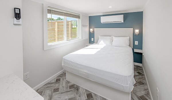 Great Outdoor Cottages / Haven 2112 BW-G2 Interior 121789