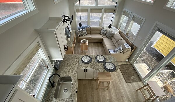 Great Outdoor Cottages / Horizon 300-K2 Interior 121795