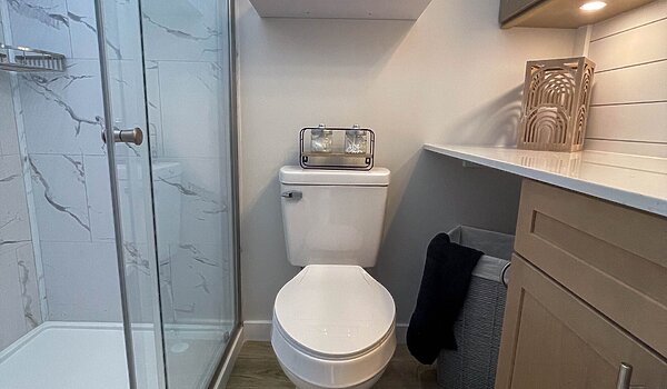 Great Outdoor Cottages / Horizon-300-K1 Interior 121809