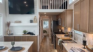 Great Outdoor Cottages / Horizon-300-K1 Interior 121803