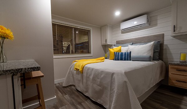 Great Outdoor Cottages / Escape 200-L Interior 121824