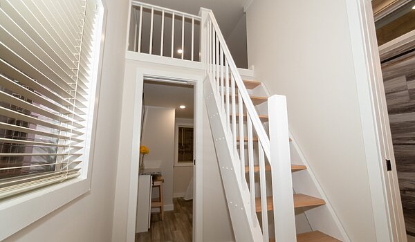 Great Outdoor Cottages / Escape 200-L Interior 121825