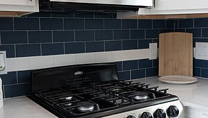 Great Outdoor Cottages / Harbor 215-L-G3 Interior 121831