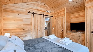 Brookside / Hooded Merganser BCFH-203 Bedroom 136454