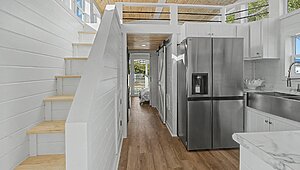 Brookside / The Blue Wing BCFH-215 Interior 125847