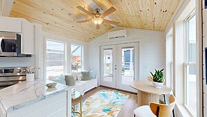 Brookside / The Blue Wing BCFH-215 Interior 125228