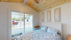 Brookside / The Blue Wing BCFH-215 Interior 125232