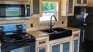 Brookside / BCFH-210 Kitchen 136428