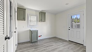 NXT / Nellie 57NXI28764AH Utility 145398