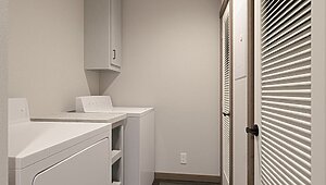 NXT / Tinsley 57NXT28764CH Interior 123359