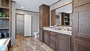 The Elite Series / The Eisenhower ELT32603A Bathroom 132600