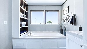 The Elite Series / The Royal ELT32685B Interior 132624