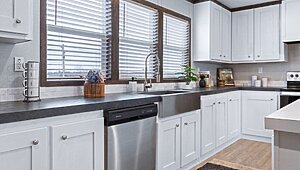 The Titanium Double / The Daly TTM32563A Interior 132665